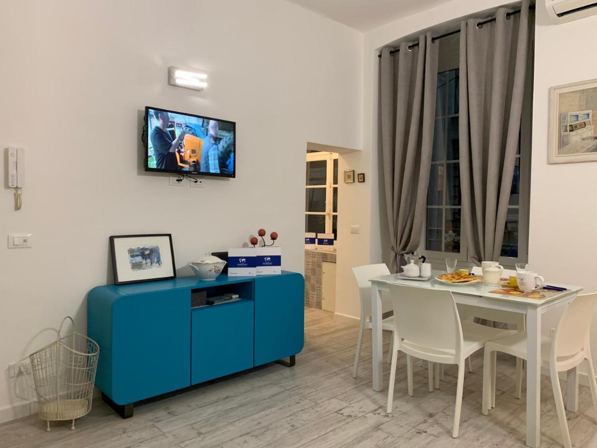 Casa Marina By Holiday World Генуя Экстерьер фото